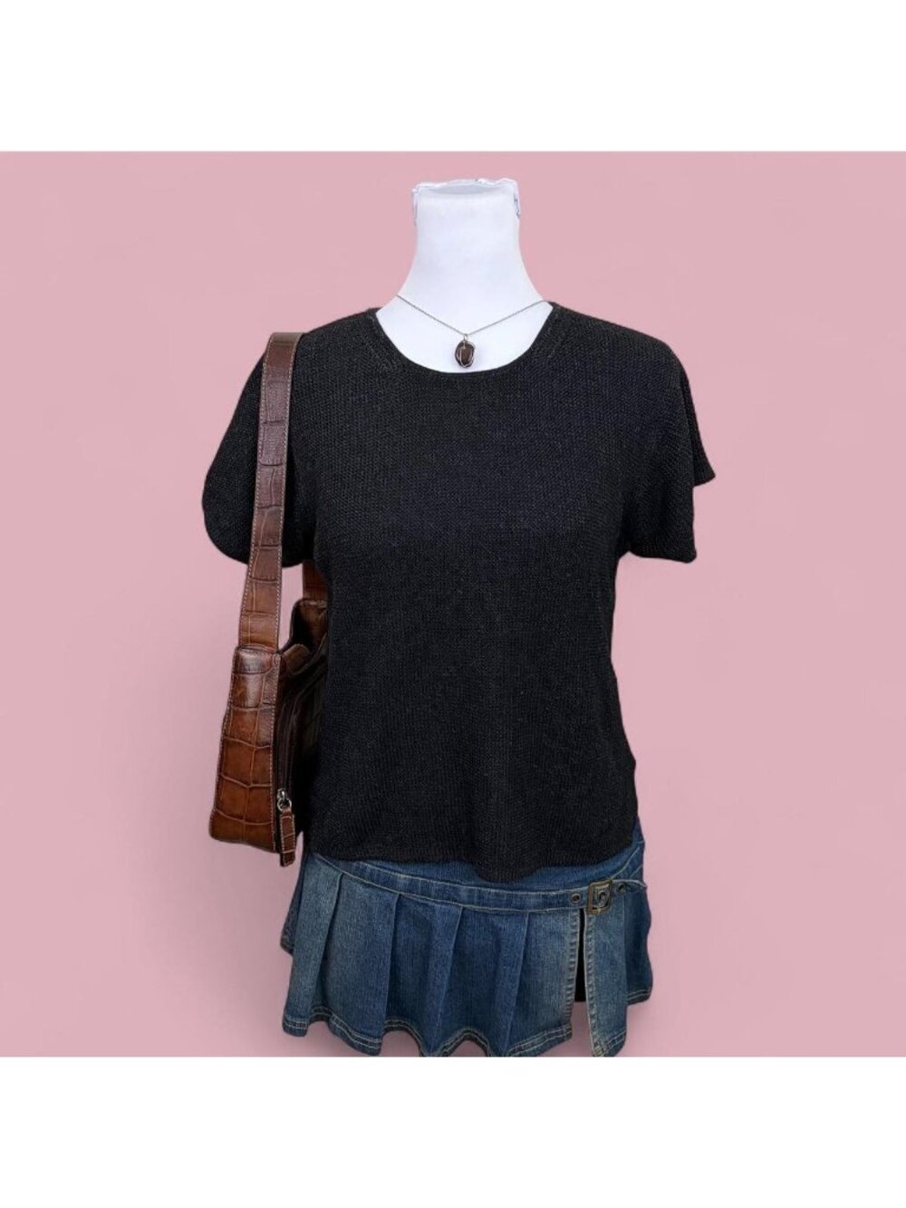 90s charcoal gray capsule basic cropped knit shirt
